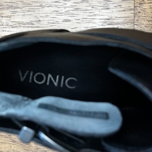 NWOT Women's Vionic Rory Black Leather Heeled Bootie Sz 10 - Picture 4 of 6